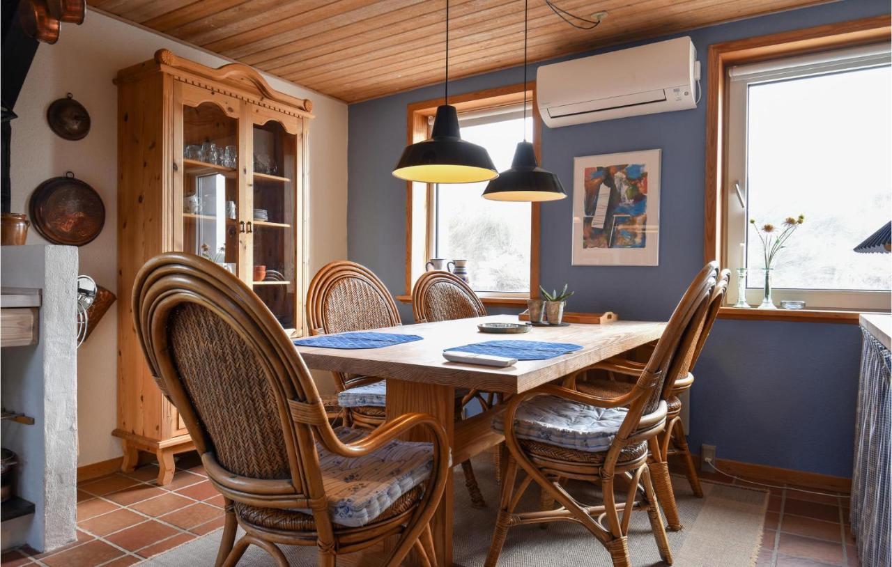 2 Bedroom Amazing Home In Lemvig Norby  Exterior photo